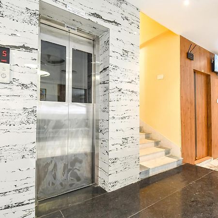 Fabhotel Prime The Golden Plaza - Nr Tarapith Temple Kültér fotó