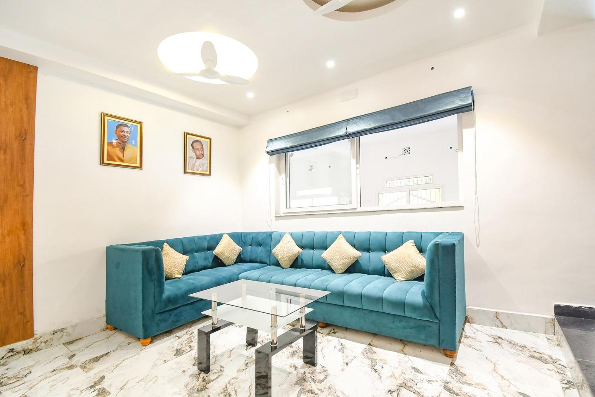 Fabhotel Prime The Golden Plaza - Nr Tarapith Temple Kültér fotó