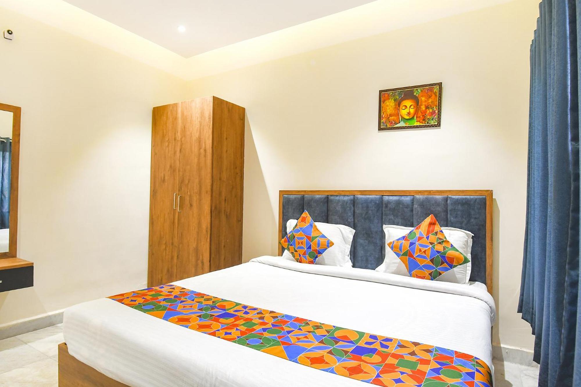Fabhotel Prime The Golden Plaza - Nr Tarapith Temple Kültér fotó