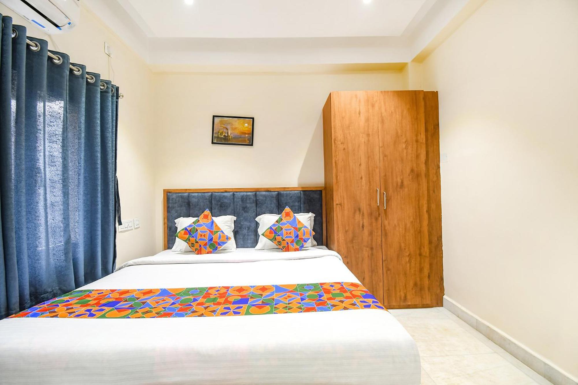 Fabhotel Prime The Golden Plaza - Nr Tarapith Temple Kültér fotó